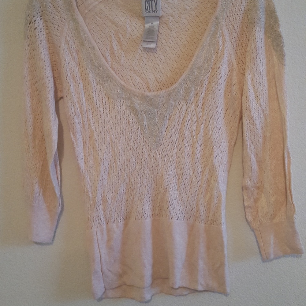 DKNY top
